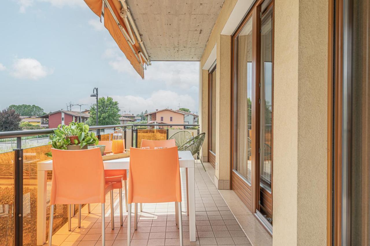 Hygge Family Apartment - One Step Away From The Lake!!! Sirmione Exterior photo