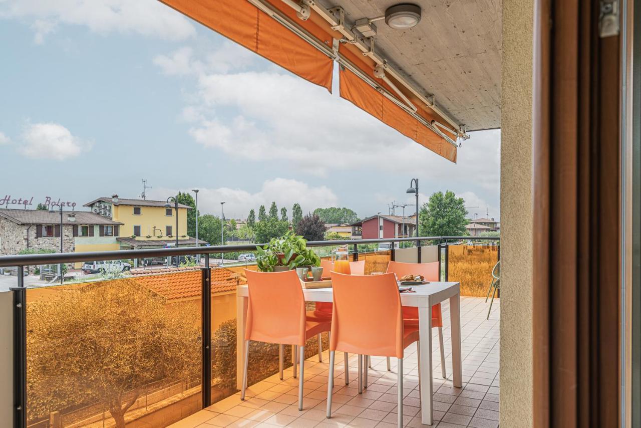 Hygge Family Apartment - One Step Away From The Lake!!! Sirmione Exterior photo